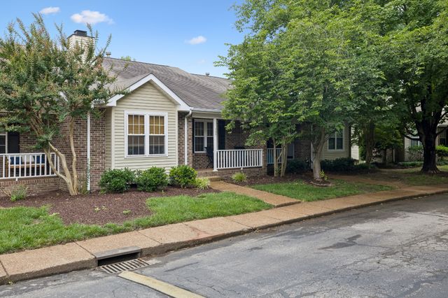 137 Pepper Ridge Cir, Antioch, TN 37013