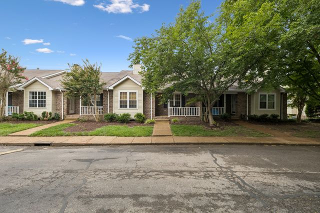 137 Pepper Ridge Cir, Antioch, TN 37013