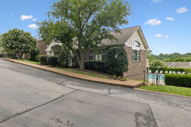 137 Pepper Ridge Cir, Antioch, TN 37013