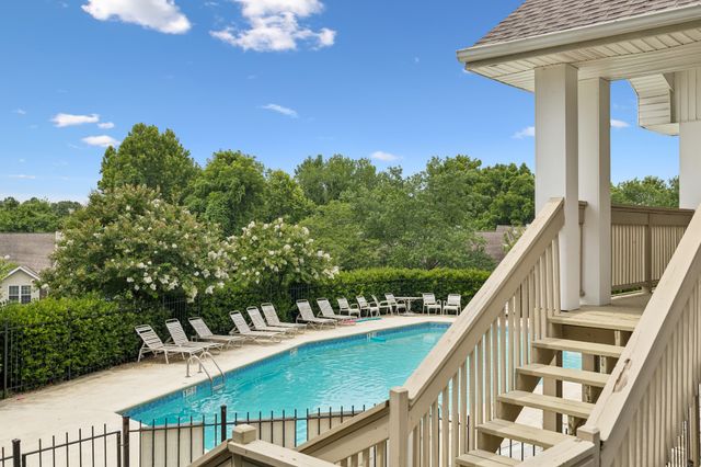 137 Pepper Ridge Cir, Antioch, TN 37013