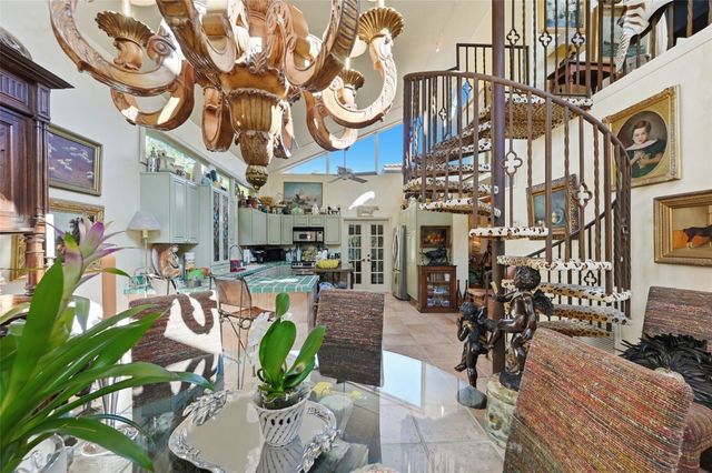 2525 NE 21st Court, Fort Lauderdale, FL 33305