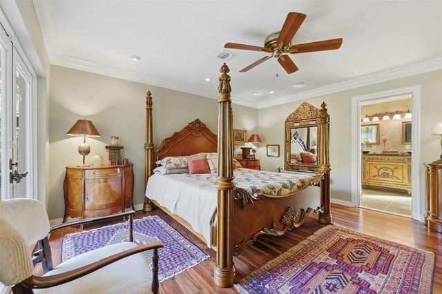 2525 NE 21st Court, Fort Lauderdale, FL 33305