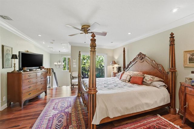 2525 NE 21st Court, Fort Lauderdale, FL 33305