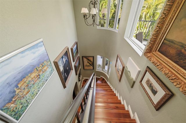 2525 NE 21st Court, Fort Lauderdale, FL 33305