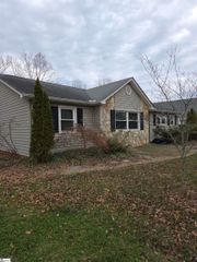 605 Brookmere Road, Simpsonville, SC 29681