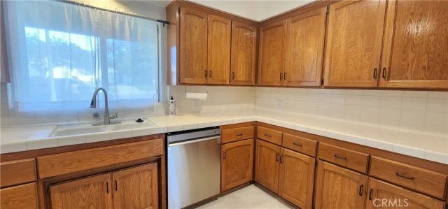 460 Winthrop Road, San Marino, CA 91108