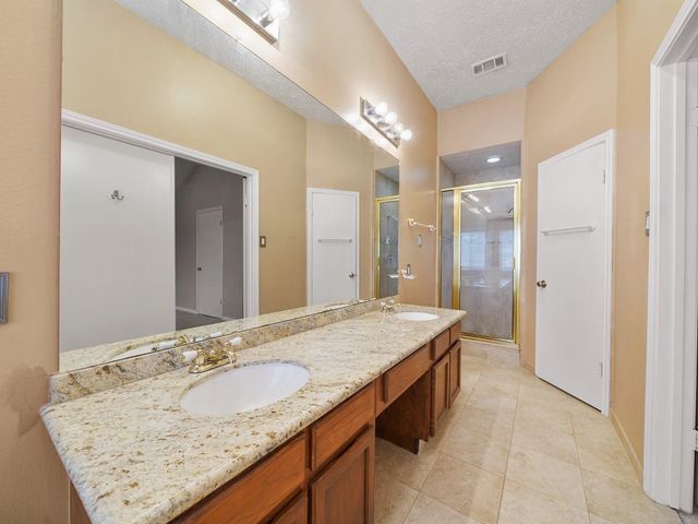 4314 Glen Avon Drive, Pasadena, TX 77505