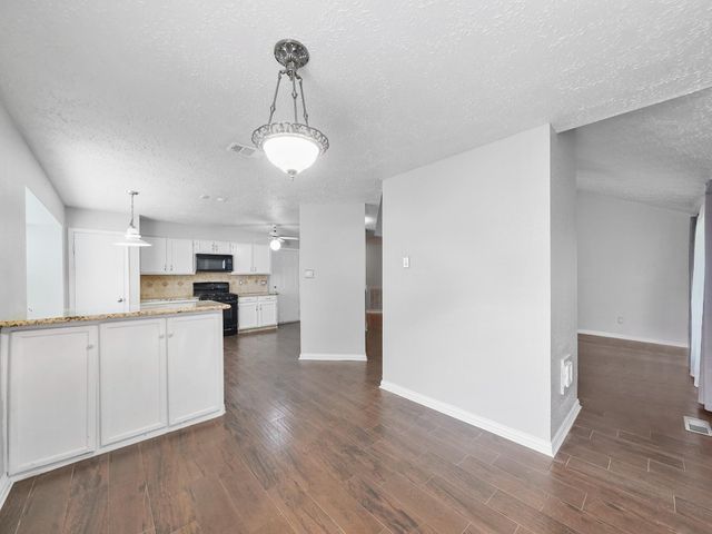 4314 Glen Avon Drive, Pasadena, TX 77505