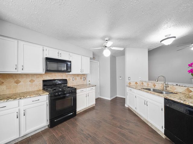 4314 Glen Avon Drive, Pasadena, TX 77505