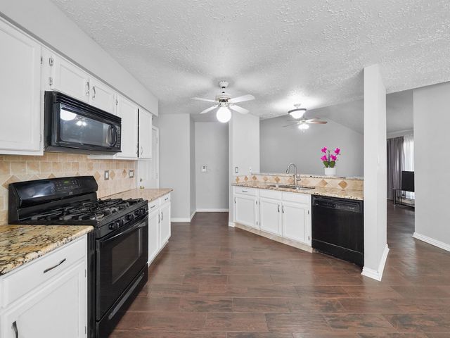 4314 Glen Avon Drive, Pasadena, TX 77505