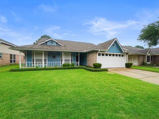 4314 Glen Avon Drive, Pasadena, TX 77505