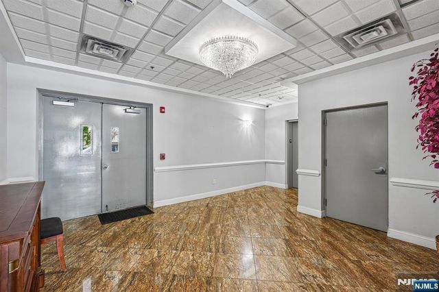 411-419 Chestnut 3 B, Newark, NJ 07105