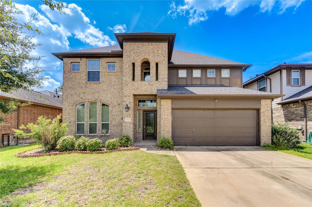 15727 Whisper Woods Drive, Cypress, TX 77429