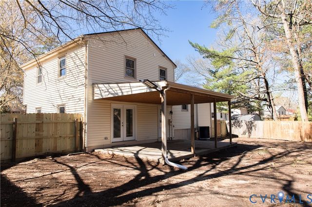 2105 Anderson St, Petersburg, VA 23805