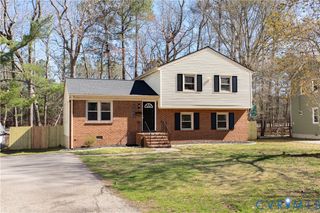 2105 Anderson St, Petersburg, VA 23805