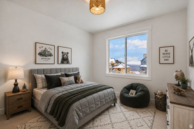 728 E MOUNTAIN RD, North Ogden, UT 84414