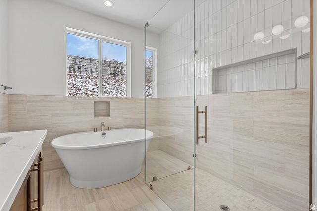 728 E MOUNTAIN RD, North Ogden, UT 84414