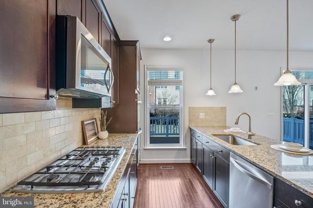 6262 CASDIN DR, Alexandria, VA 22310