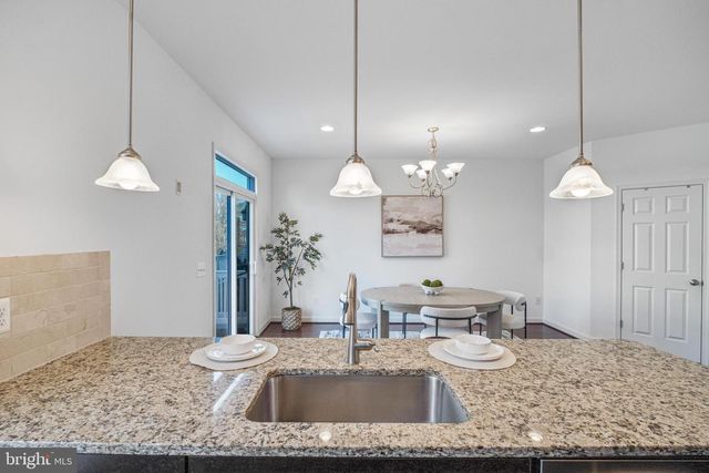 6262 CASDIN DR, Alexandria, VA 22310