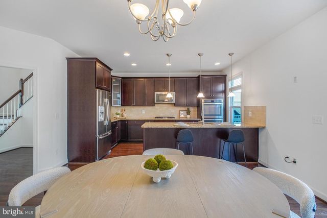 6262 CASDIN DR, Alexandria, VA 22310