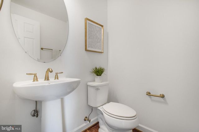 6262 CASDIN DR, Alexandria, VA 22310