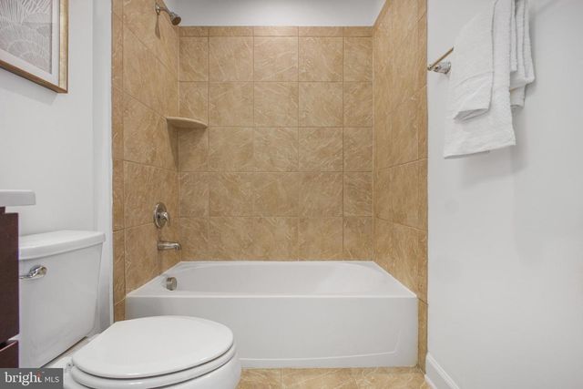 6262 CASDIN DR, Alexandria, VA 22310