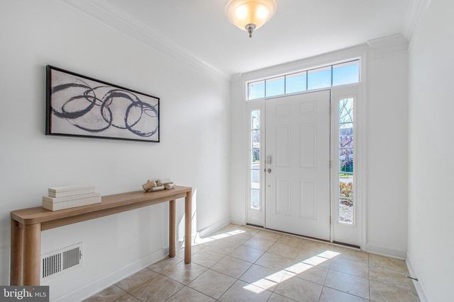 6262 CASDIN DR, Alexandria, VA 22310