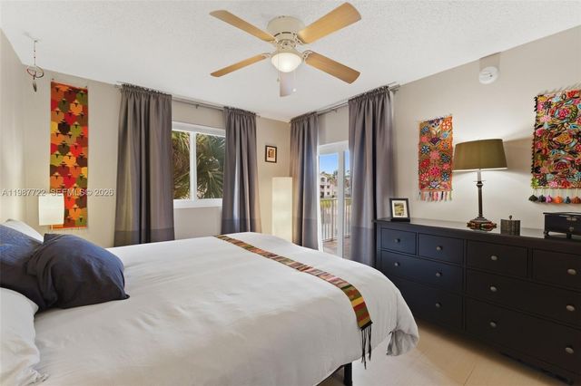 2640 S University Dr 230, Davie, FL 33328