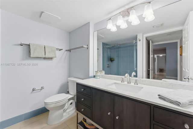 2640 S University Dr 230, Davie, FL 33328