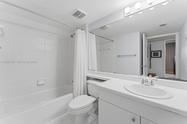 2640 S University Dr 230, Davie, FL 33328