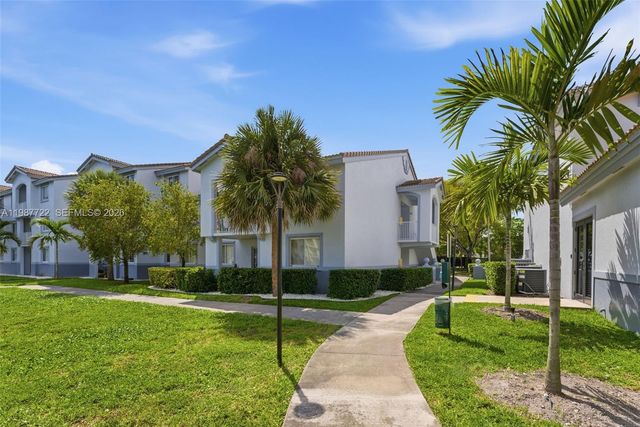 2640 S University Dr 230, Davie, FL 33328