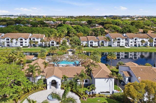 2640 S University Dr 230, Davie, FL 33328