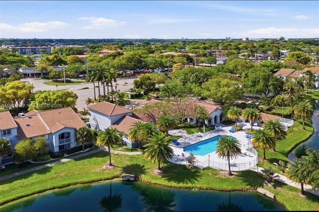 2640 S University Dr 230, Davie, FL 33328