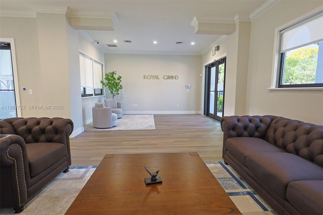 2640 S University Dr 230, Davie, FL 33328