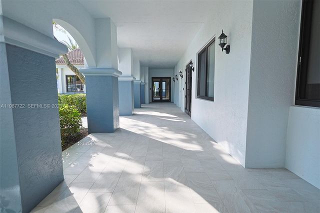 2640 S University Dr 230, Davie, FL 33328