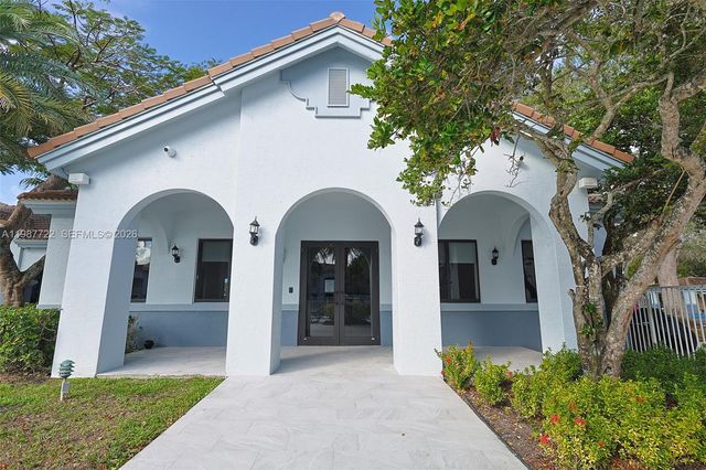 2640 S University Dr 230, Davie, FL 33328