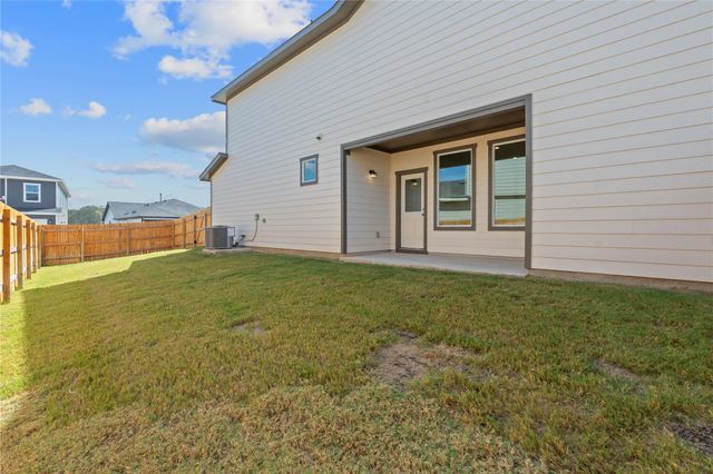 210 CONSTANZA TRL, Bastrop, TX 78602