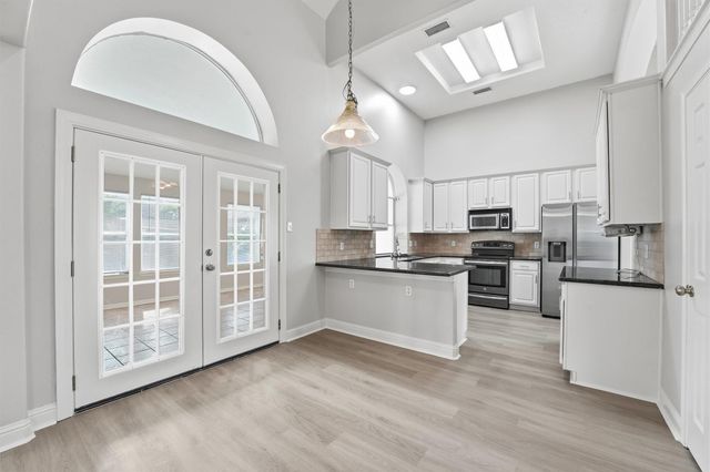 8203 Poplar Court, Baytown, TX 77523