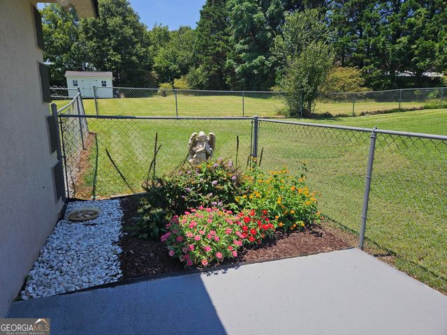 351 Moose Lodge Road, Griffin, GA 30224