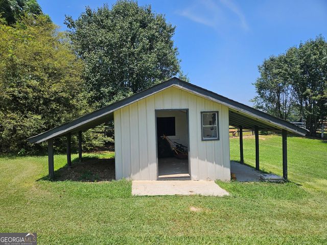 351 Moose Lodge Road, Griffin, GA 30224