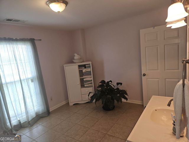351 Moose Lodge Road, Griffin, GA 30224