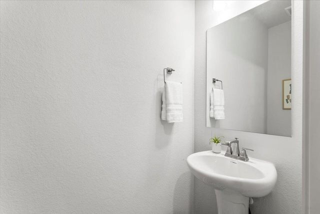 8501 Hillock TER, Austin, TX 78744