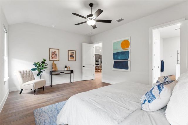 8501 Hillock TER, Austin, TX 78744