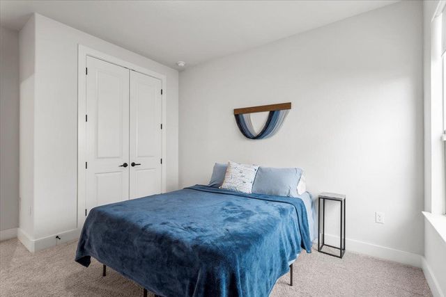 8501 Hillock TER, Austin, TX 78744