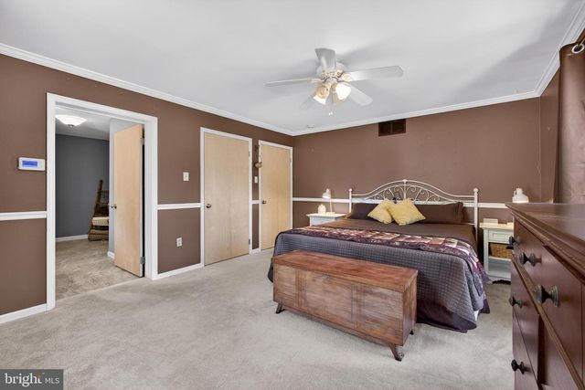 9 STORY ST, New Egypt, NJ 08533
