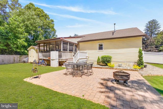 9 STORY ST, New Egypt, NJ 08533