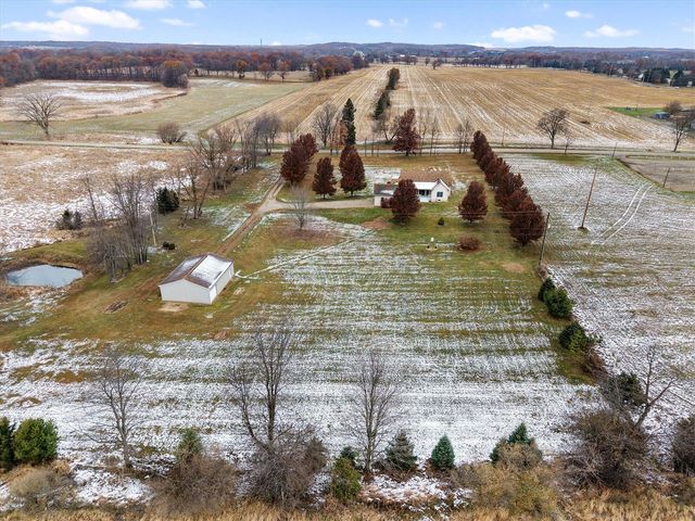 14505 Bohne Road, Grass Lake, MI 49240