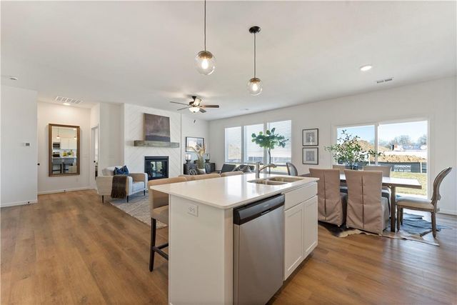 18635 W 205th Street, Spring Hill, KS 66083