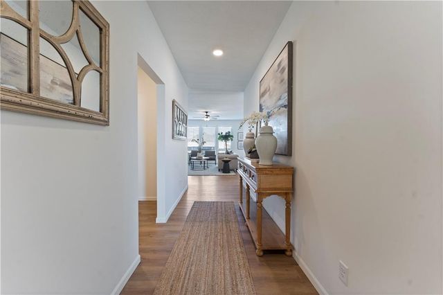 18635 W 205th Street, Spring Hill, KS 66083