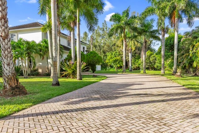 12121 70th Place N, The Acreage, FL 33412